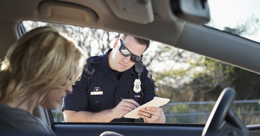 What Are The Advantages Of Hiring A Traffic Ticket Attorney?