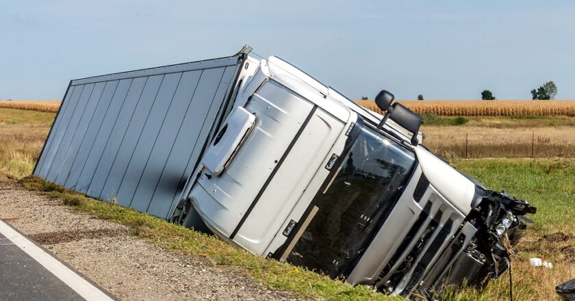 From Crash to Compensation: The Role of an Expert Truck Accident Attorney in Securing Your Rights